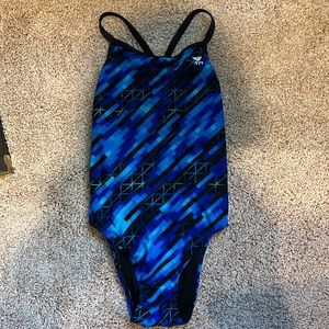 TYR one piece